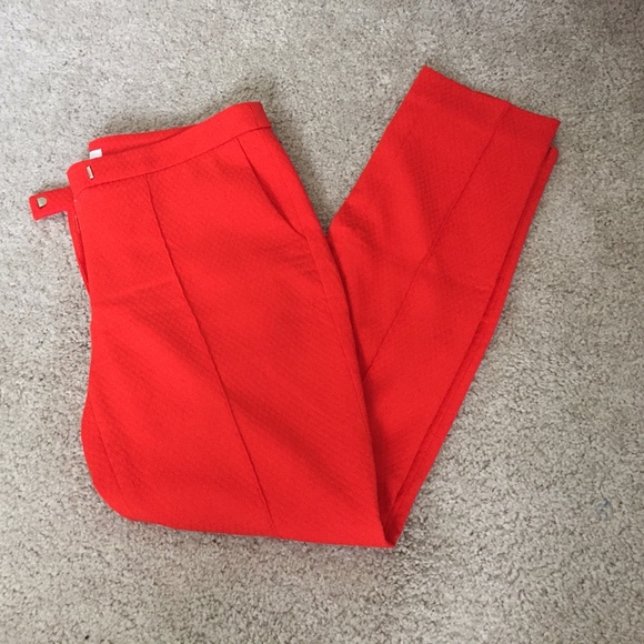 Dalia Pants - LIKE NEW Size 6 Dalia Orange Cropped Pants